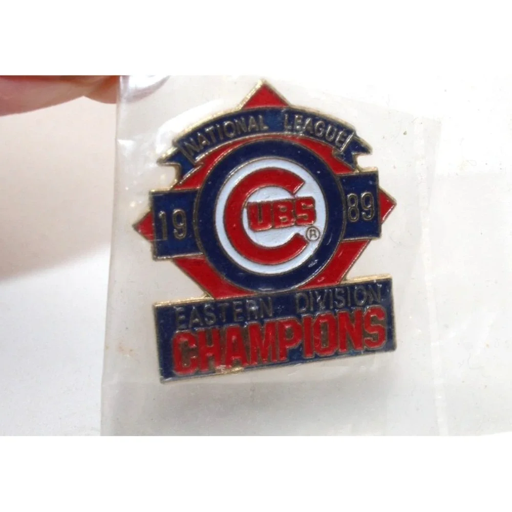 CHICAGO CUBS 1989 NATIONAL LEAGUE EASTERN DIVISION MLB CHAMPIONSHIP PIN NEW